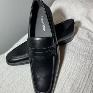 Calvin Klein Men's Classic Black Leather Loafers
